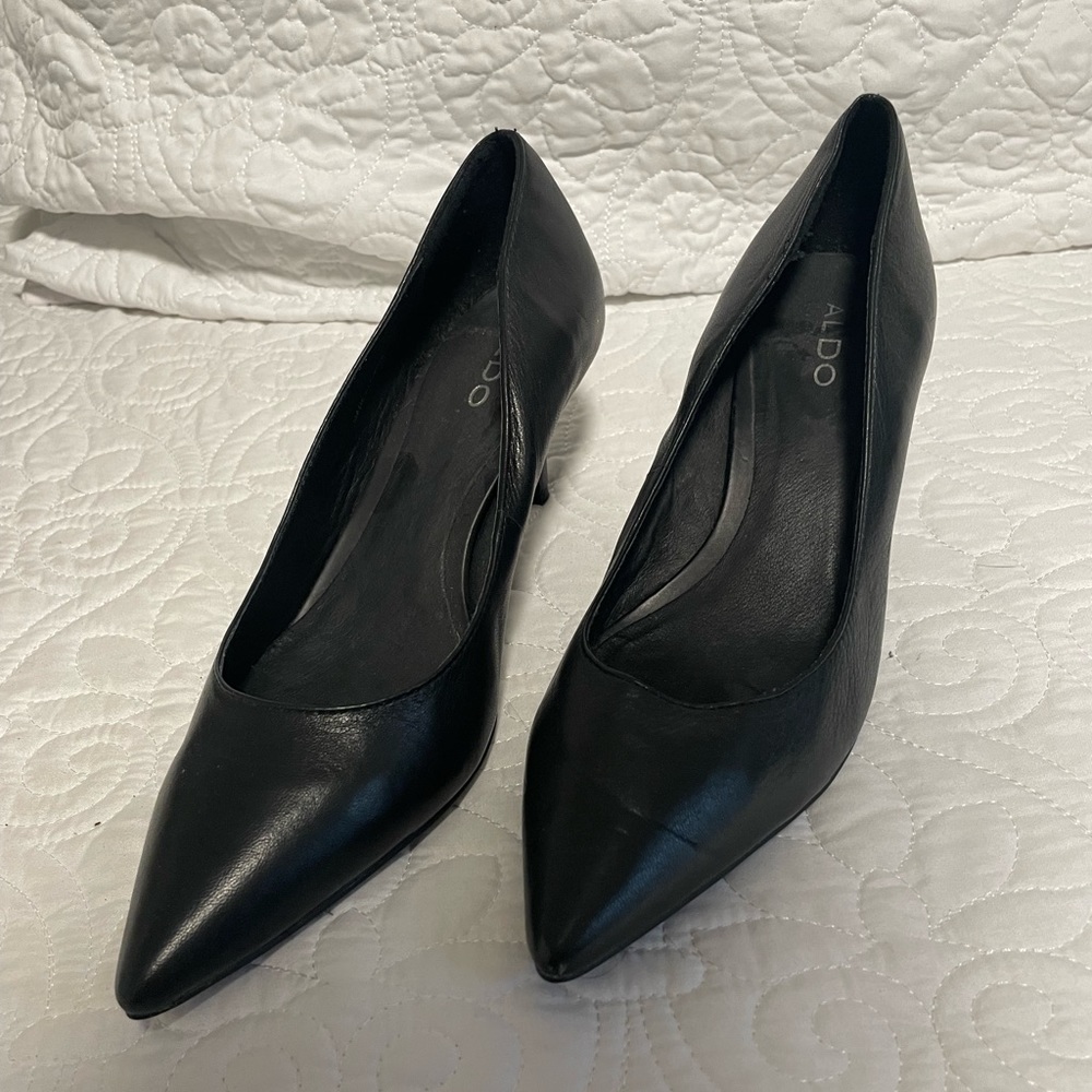 Aldo Black Mini Heels GREAT CONDITION 9.5
